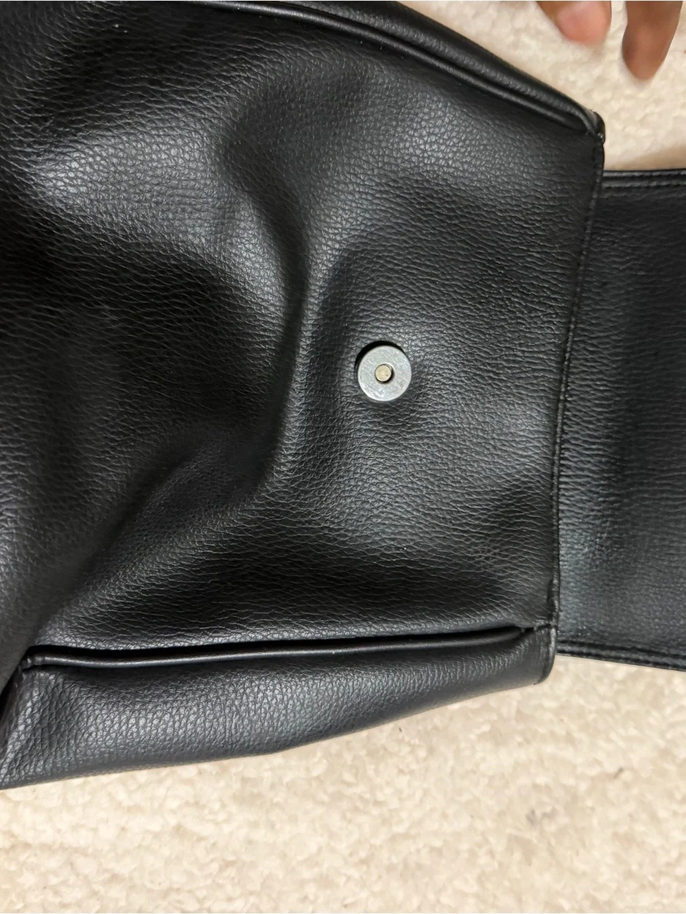 Esprit Black Leather Men's Shoulder Bag